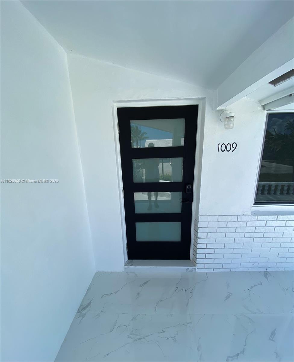 PALM BEACH LEISUREVILLE R - Residential