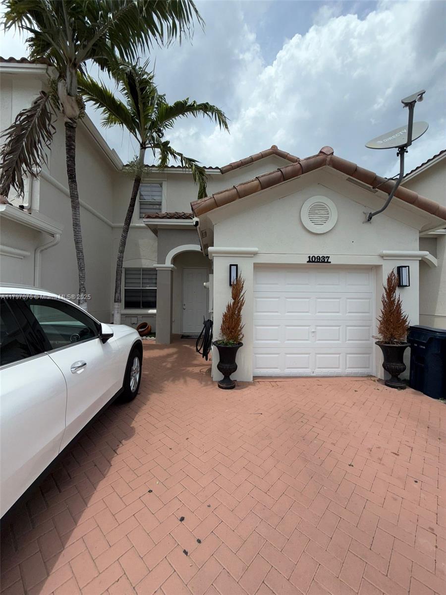 10937 Sw 244th Ter, Homestead, Miami-Dade County, Florida - 3 Bedrooms  
2 Bathrooms - 