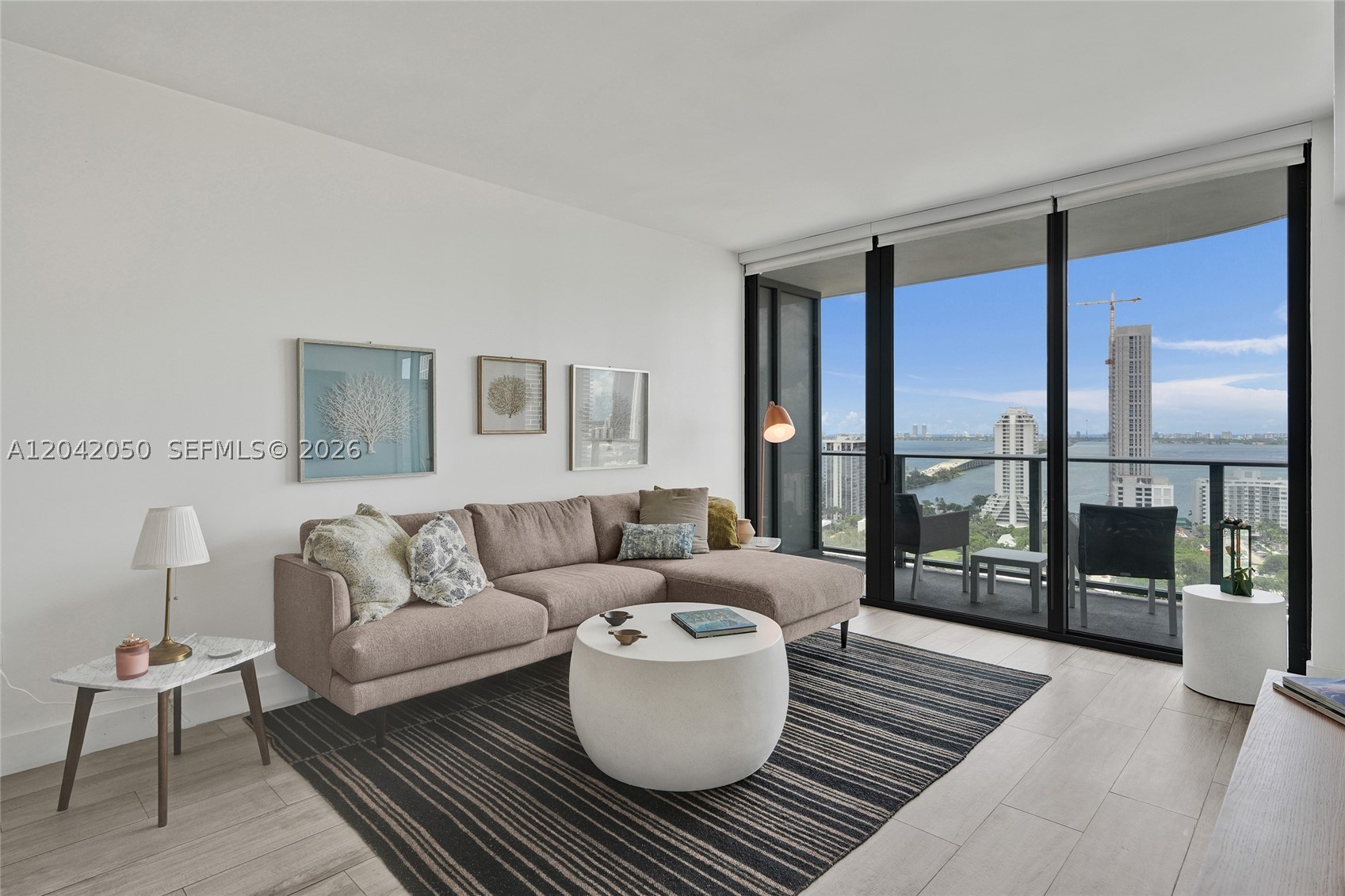 121 NE 34th St 2205