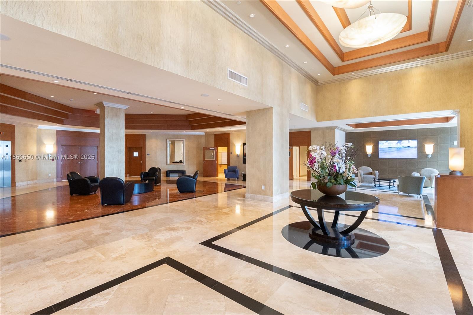 360 CONDO A - Residential Lease