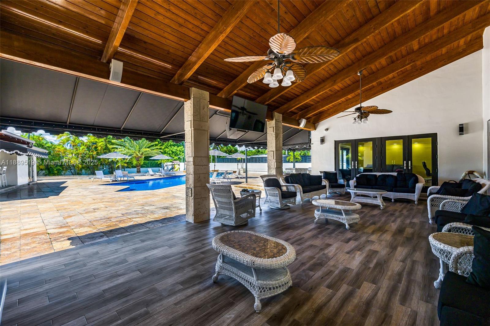 J G HEADS FARMS UNIT A - Residential