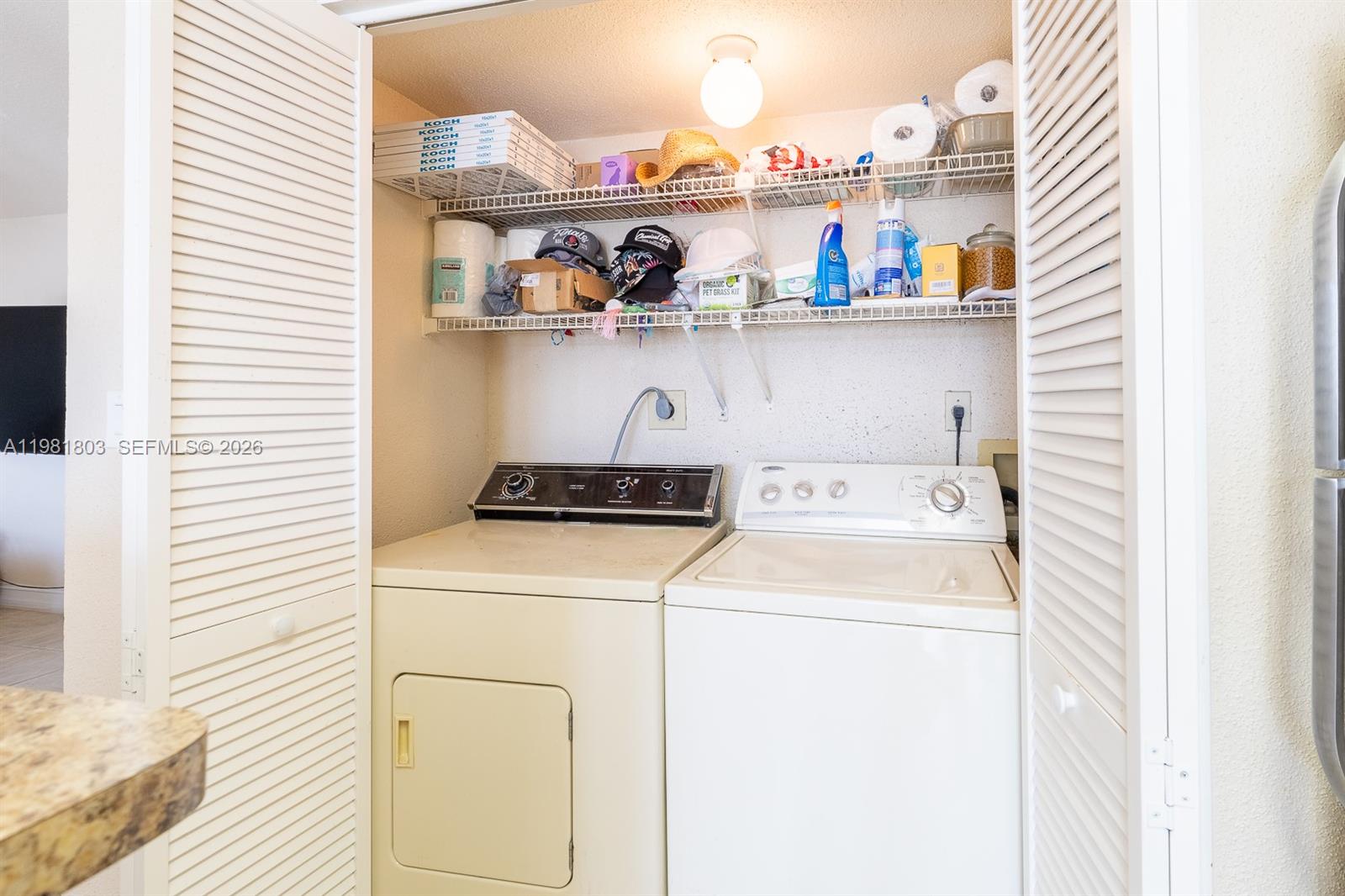 SAVANNAH AT RIVERSIDE CON - Residential