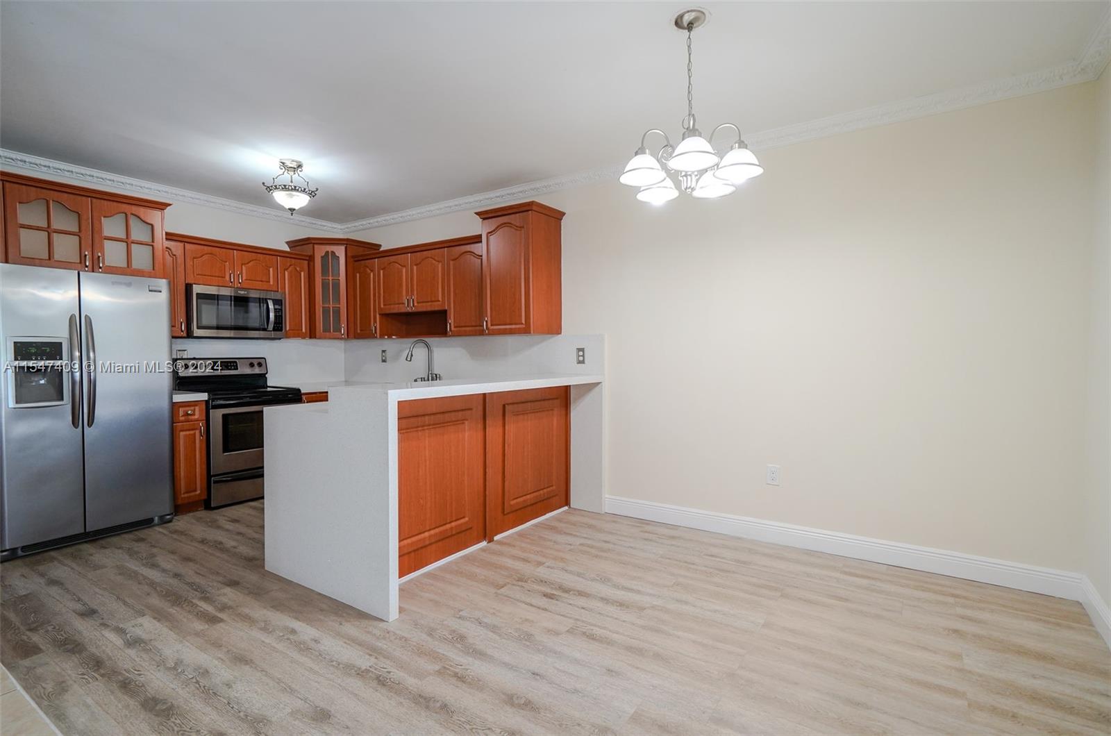 LA ARBOLEDA VILLAGE CONDO - Residential Lease