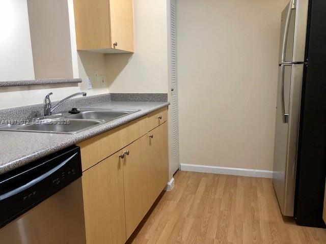 REGENT PARK CONDO - Residential Lease