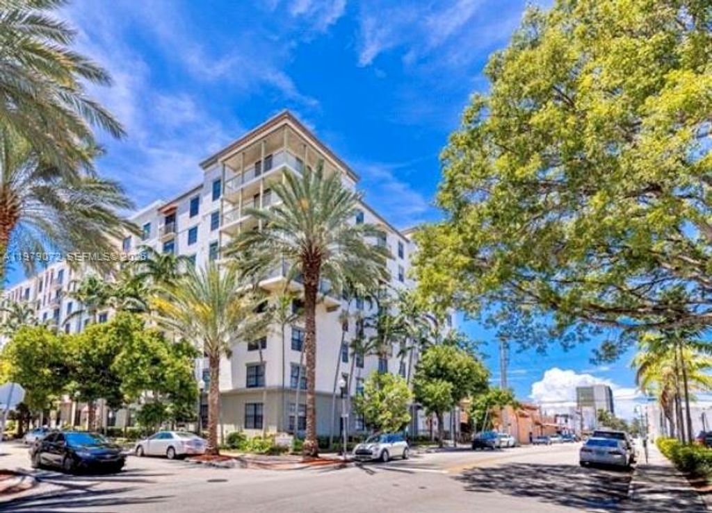 Photo of 1919 Van Buren St #212A, Hollywood, FL 33020 (MLS # A11979072)