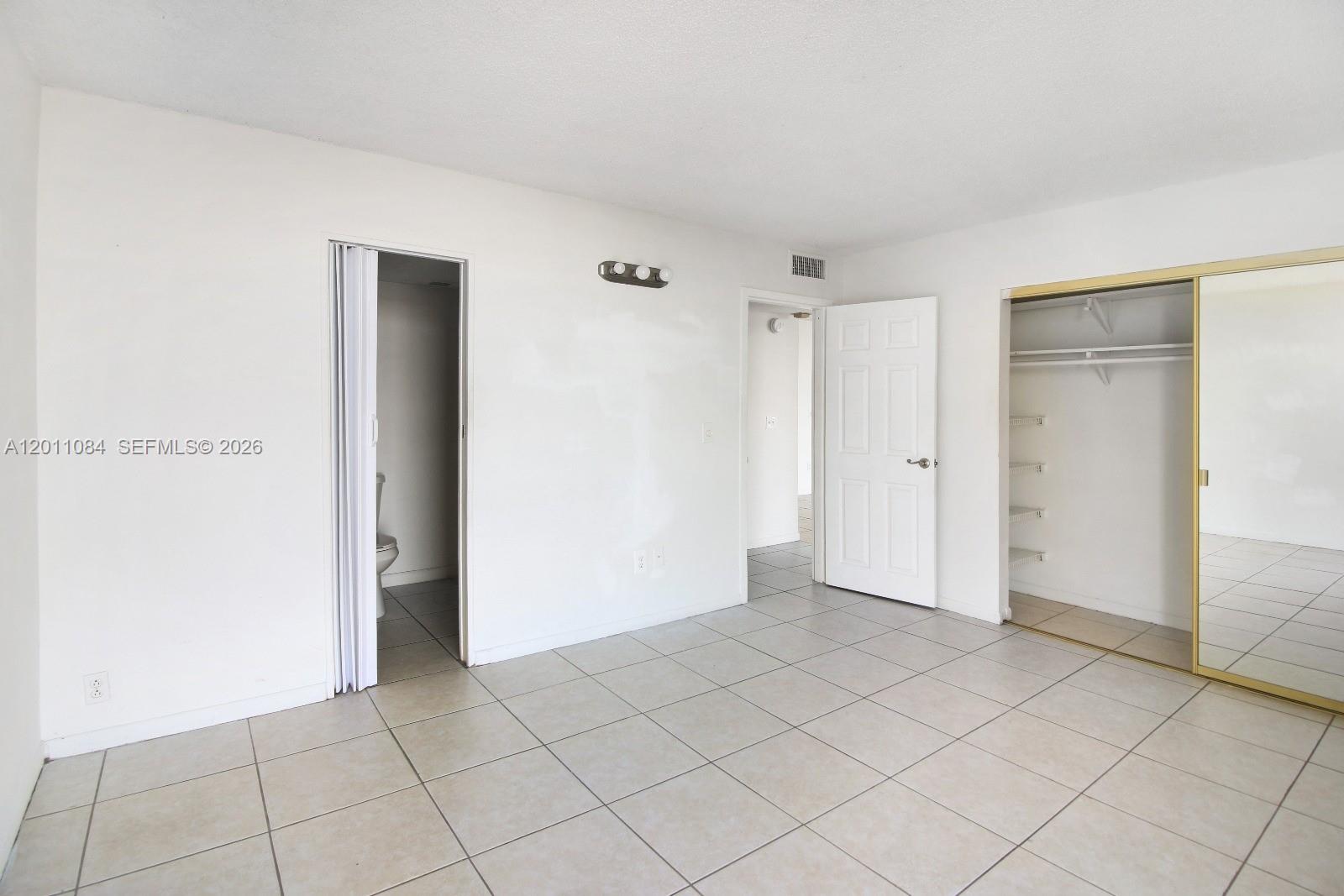 VECINO DEL MAR CONDO - Residential