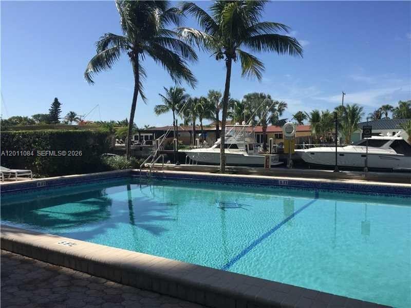 VECINO DEL MAR CONDO - Residential