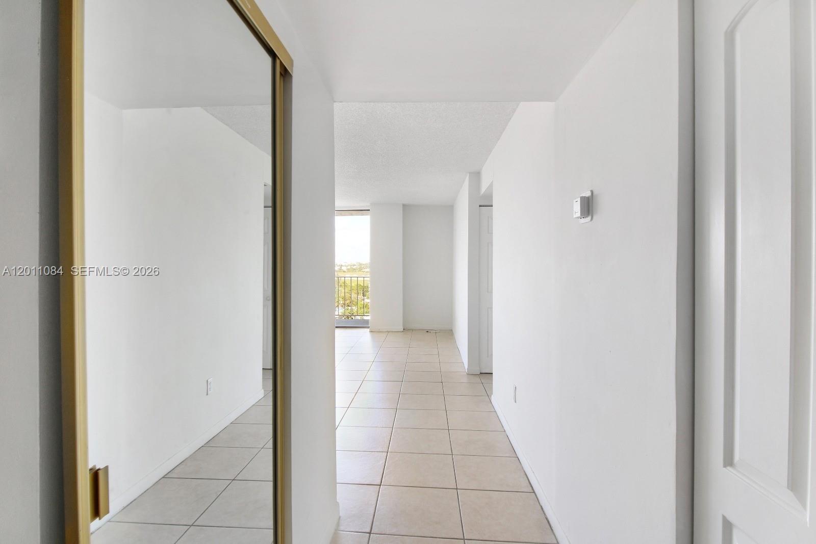 VECINO DEL MAR CONDO - Residential