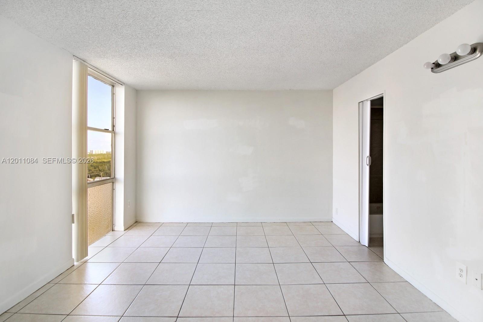 VECINO DEL MAR CONDO - Residential