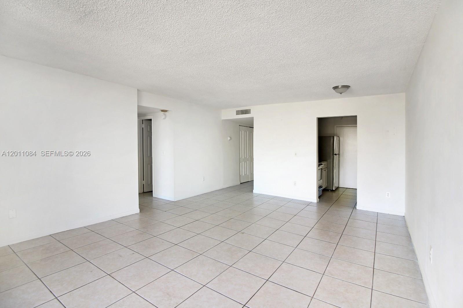 VECINO DEL MAR CONDO - Residential