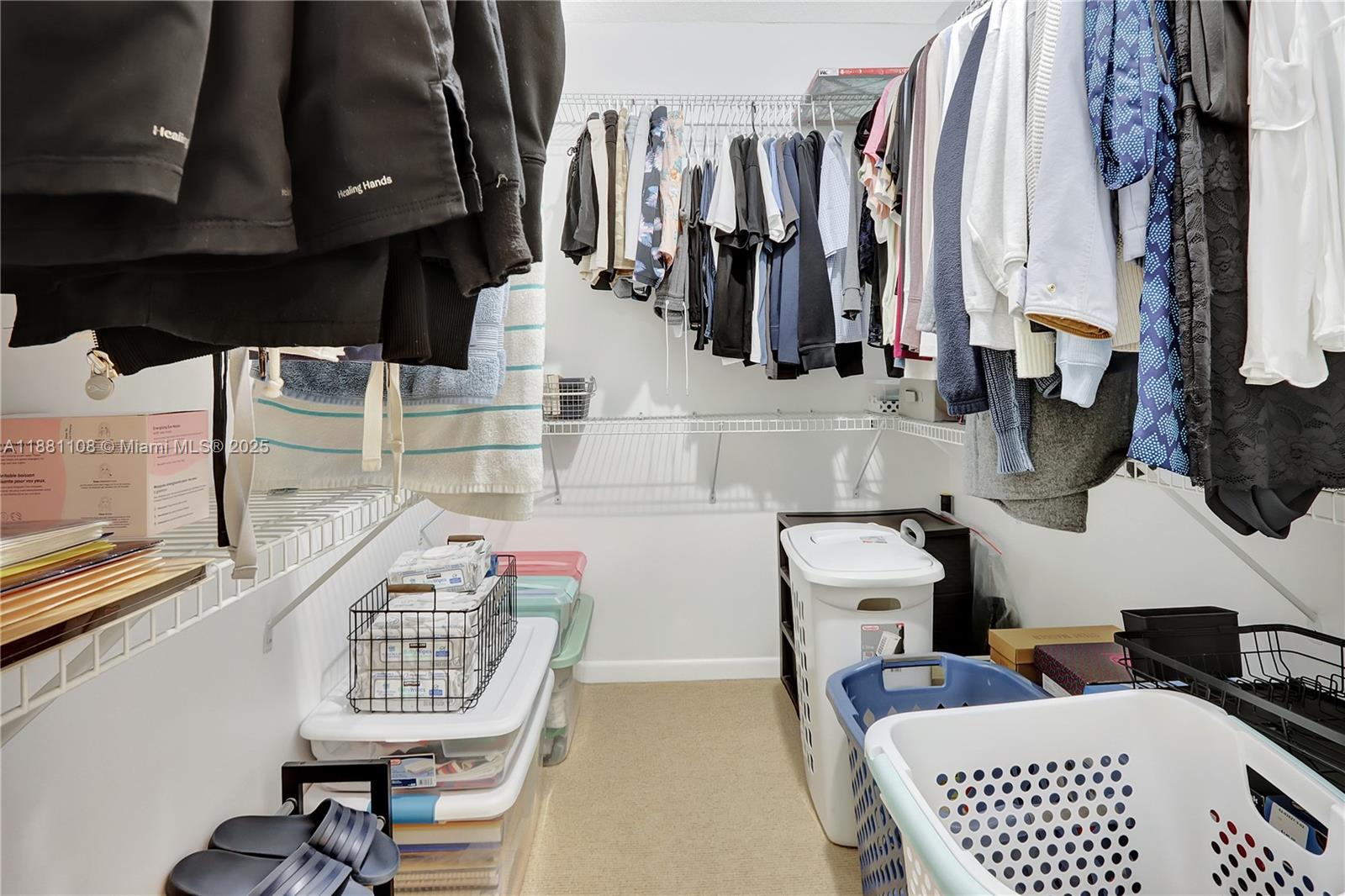 GREYNOLDS PARK CLUB CONDO - Residential