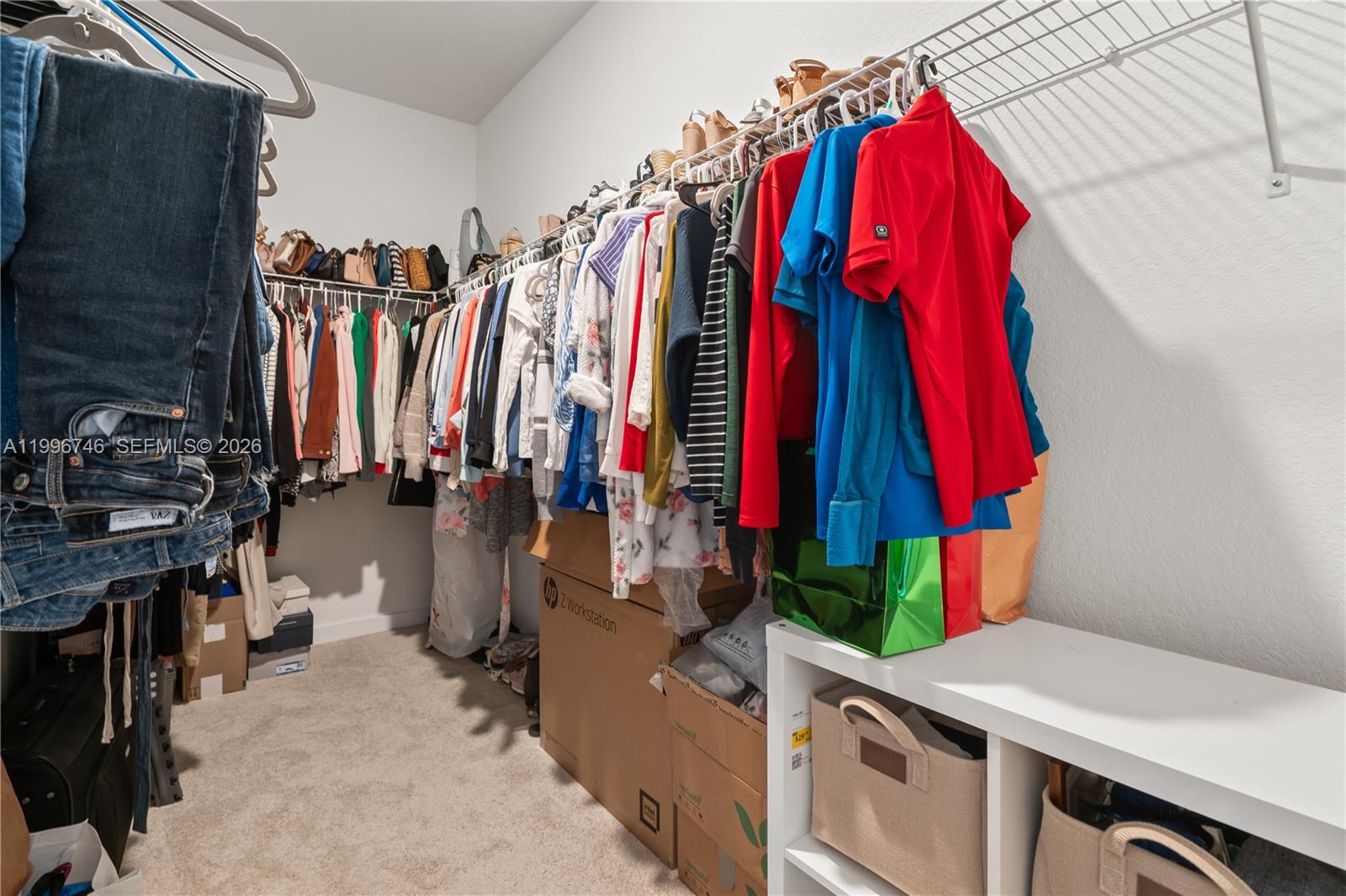 HIGHLAND OAKS - Residential