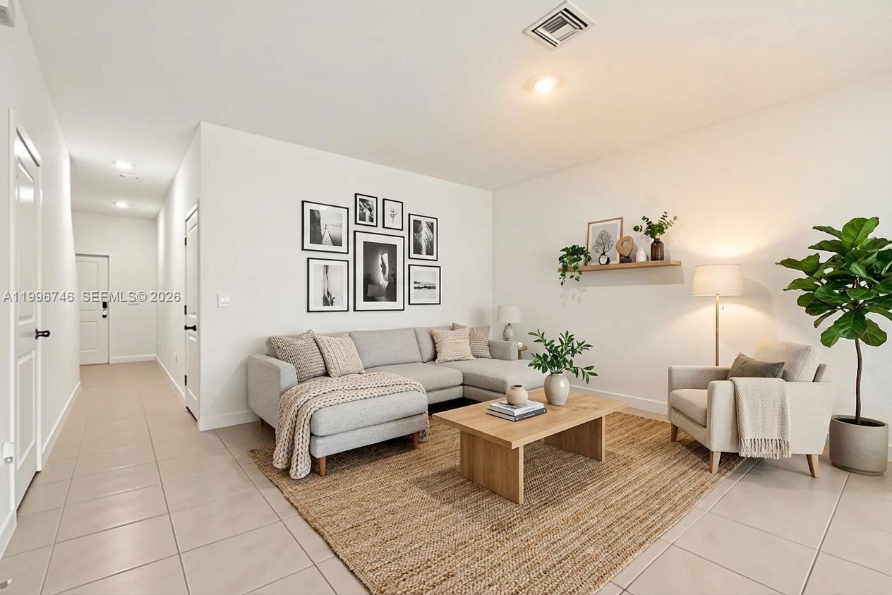 HIGHLAND OAKS - Residential