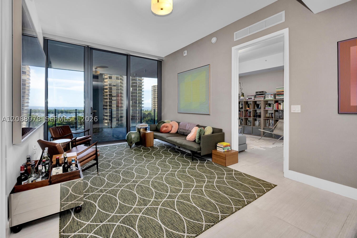 2831 S Bayshore Dr 702