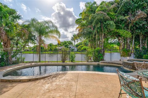 Tiny photo for 1087 Deerwood Ln, Weston, FL 33326 (MLS # A12026948)