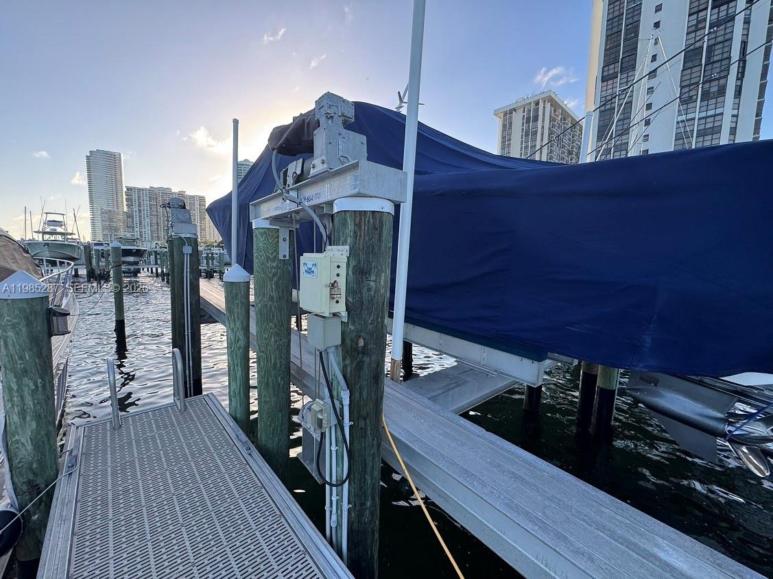 Brickell Place Condo - Land