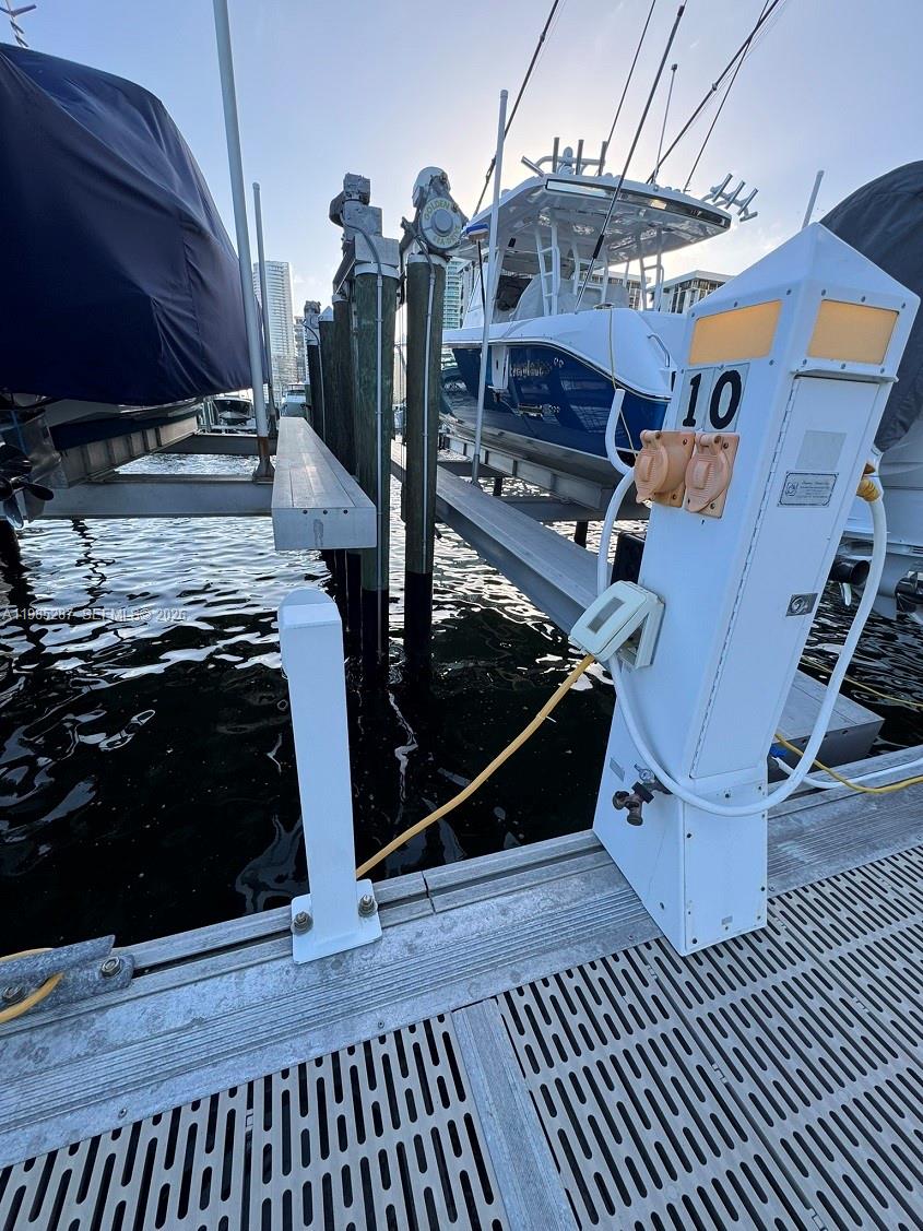 Brickell Place Condo - Land