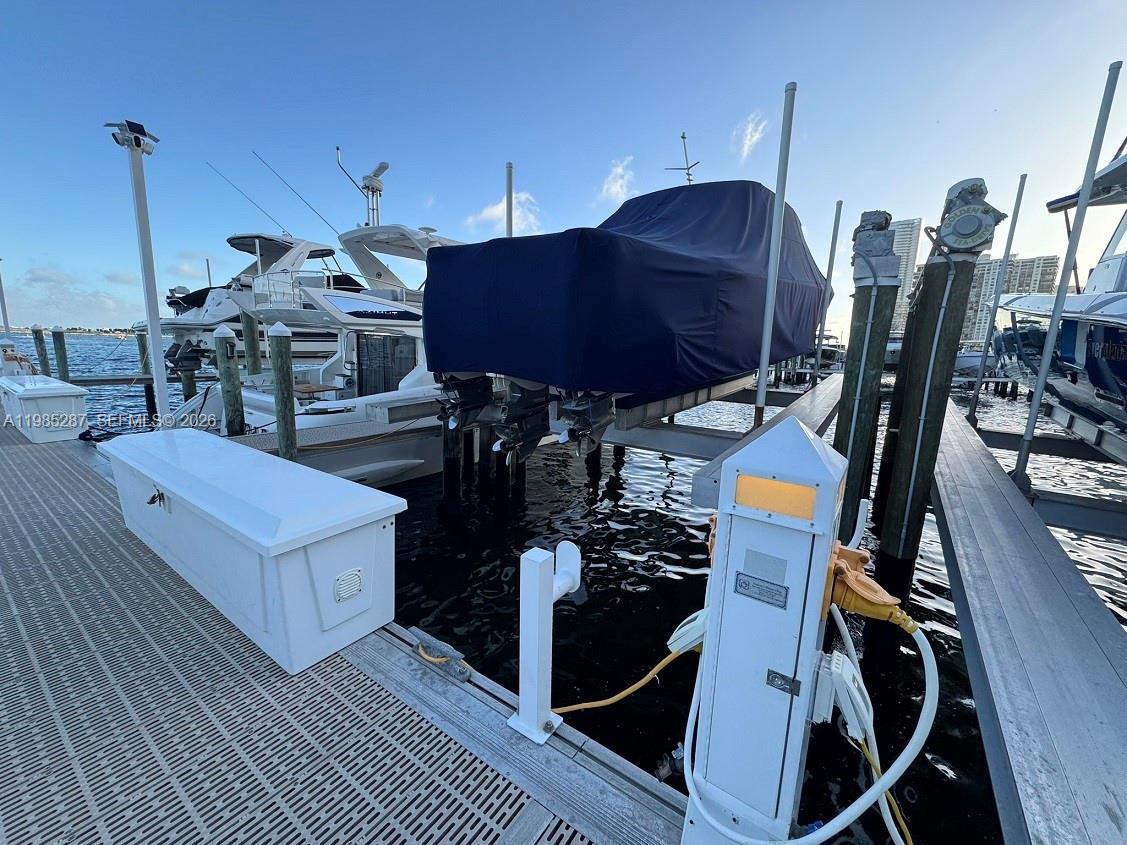 Brickell Place Condo - Land