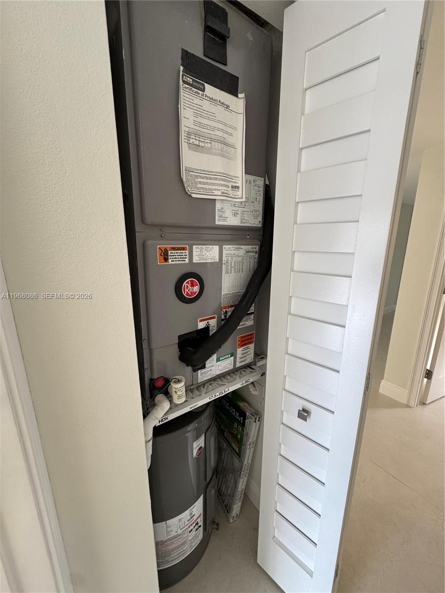 WESTLAND EDEN CONDO II - Residential