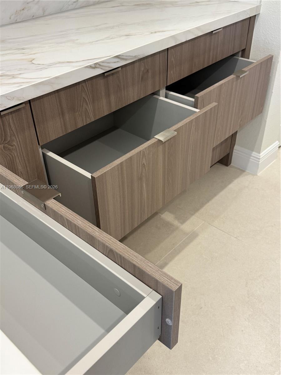 WESTLAND EDEN CONDO II - Residential