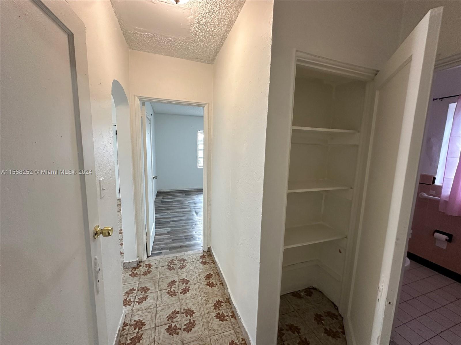 LAWRENCE PARK AMD - Residential