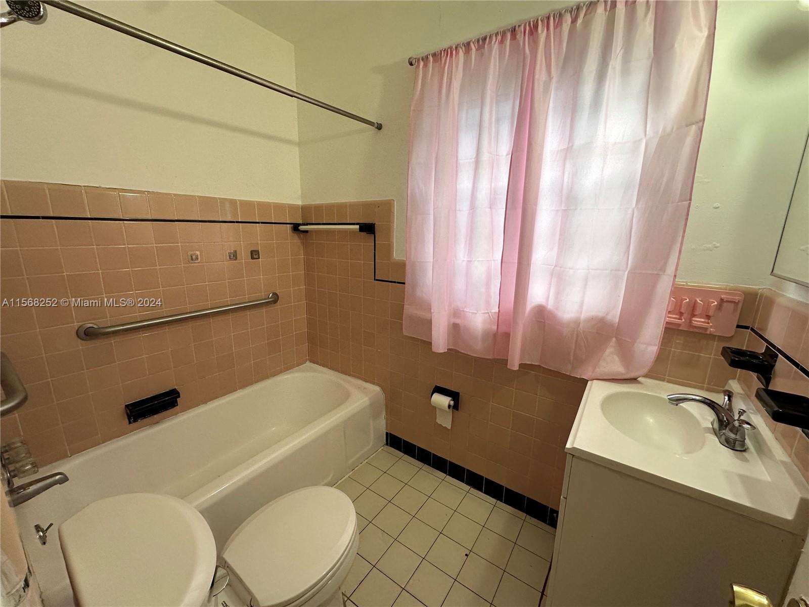 LAWRENCE PARK AMD - Residential