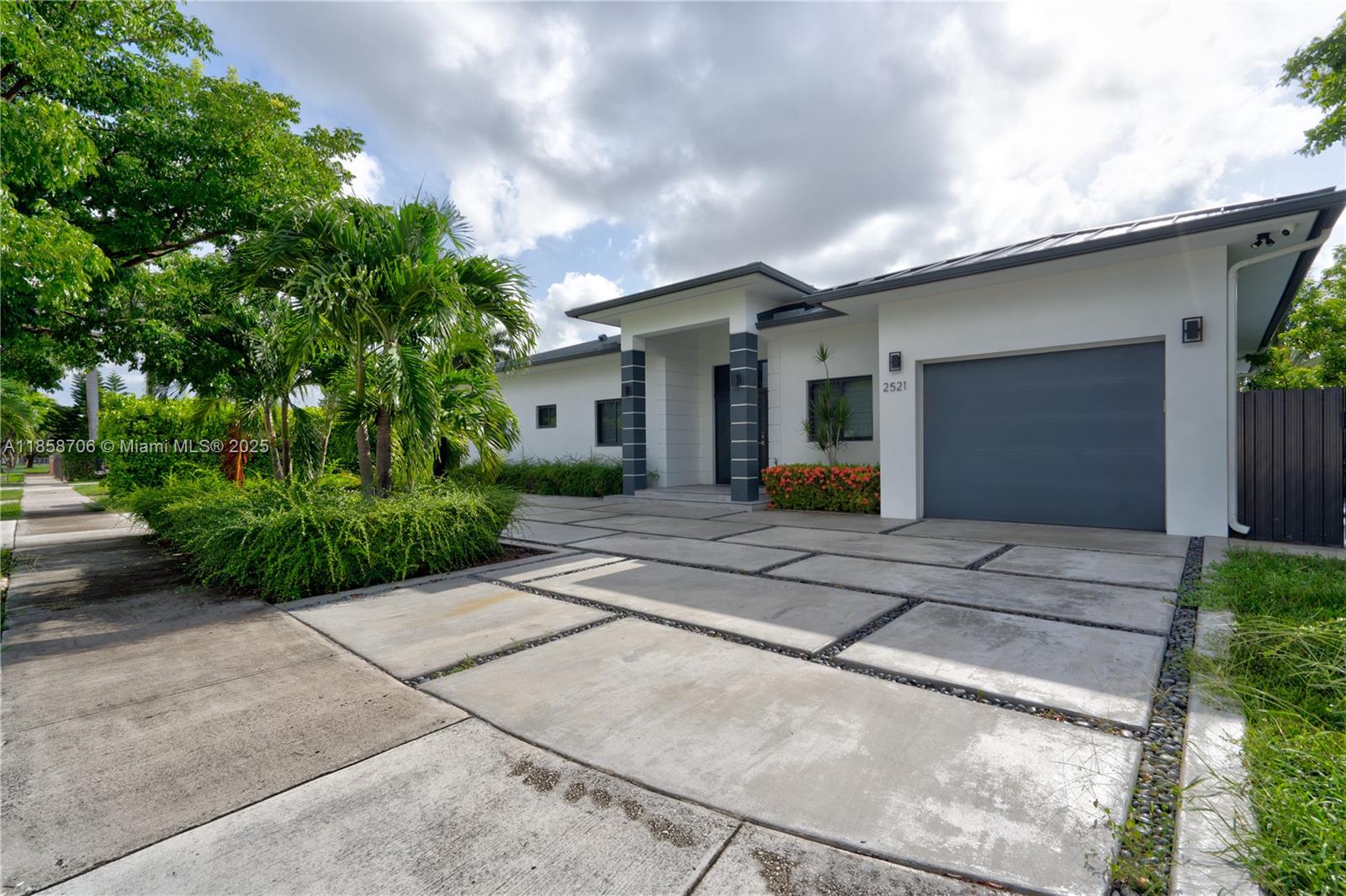 LARO SUB - Residential