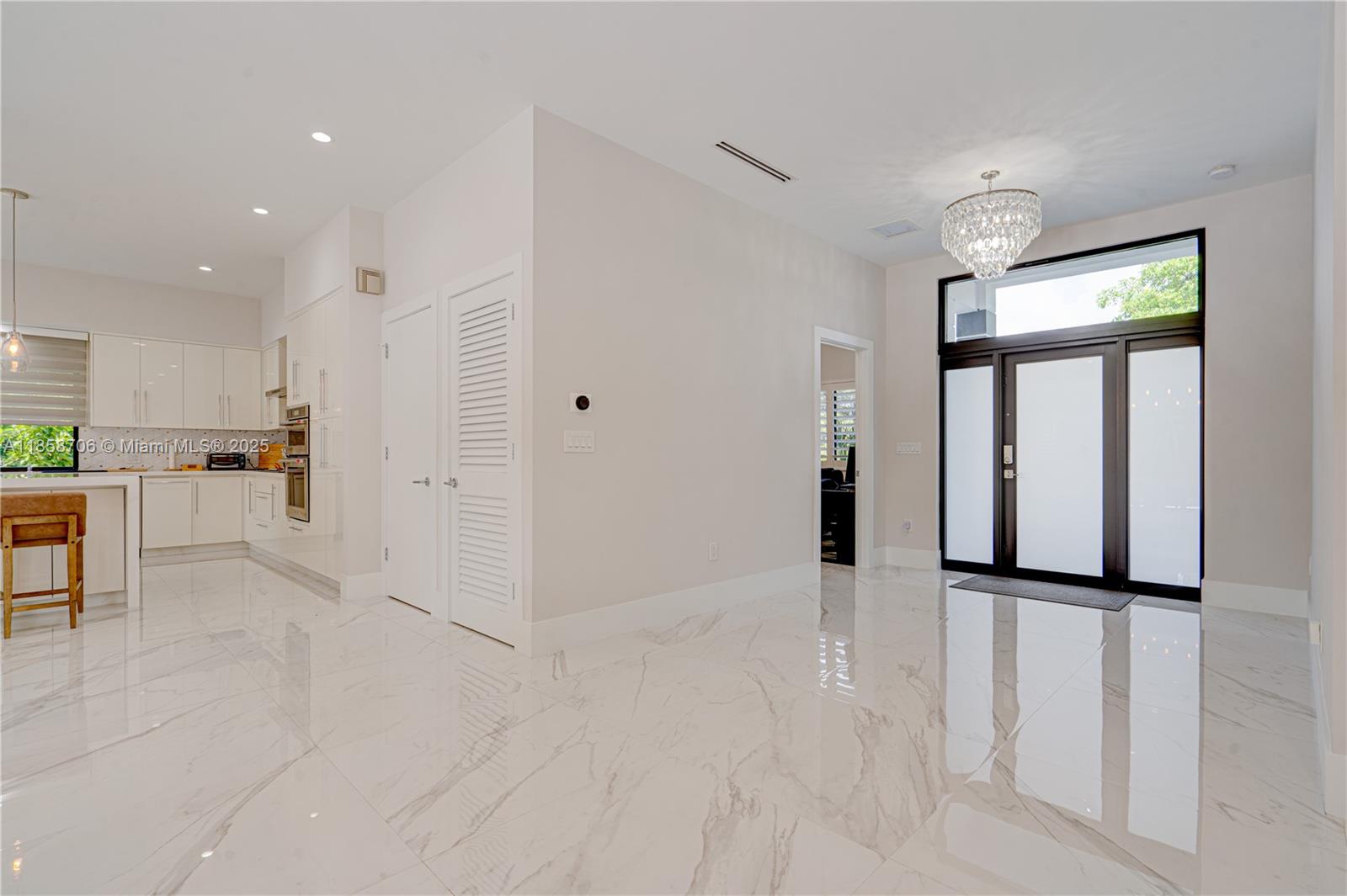 LARO SUB - Residential