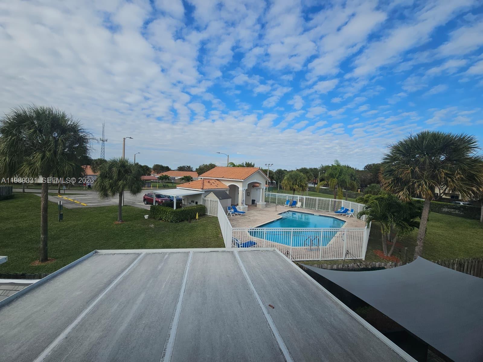 EUREKA PALM GARDEN - Residential Lease