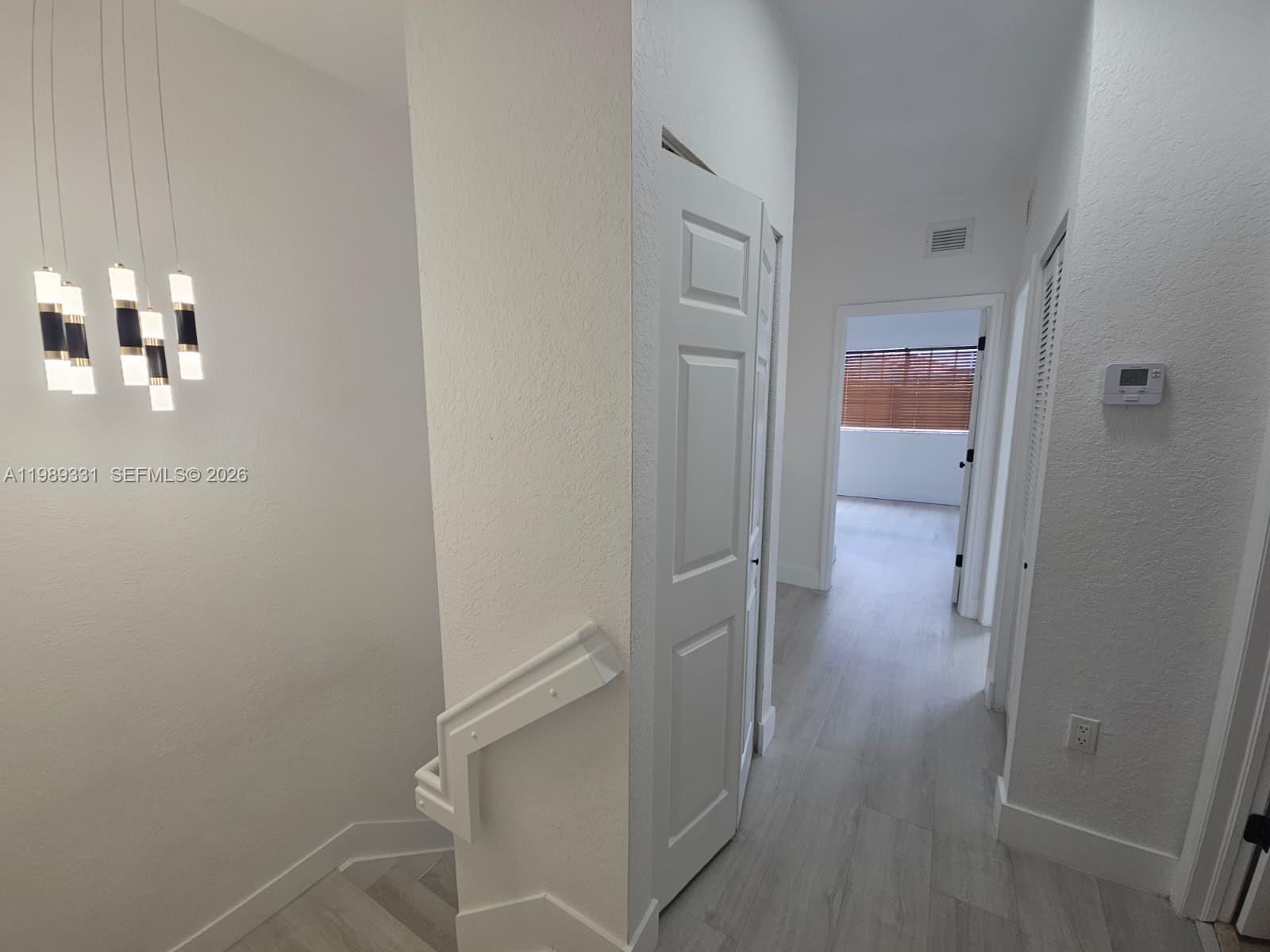 EUREKA PALM GARDEN - Residential Lease