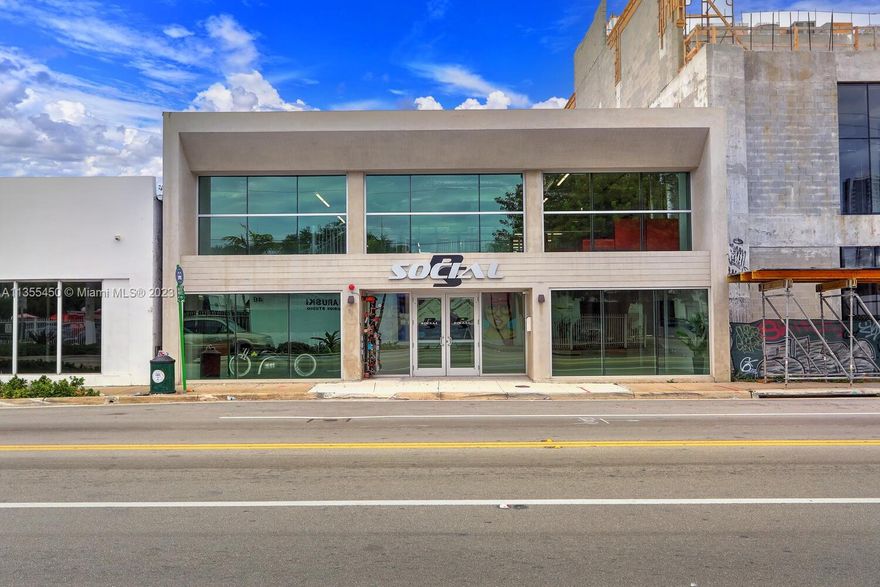 Brand new Building with prime location for retail, showroom space, creative workspace, or art gallery. Perfectly located on 36th St, (Design Boulevard) directly between The Design District & Midtown Miami” in close proximity to Wynwood, Biscayne Corridor, the Upper East Side & The Beaches.