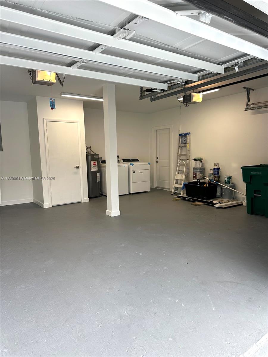 CHARLESTOWNE - Residential