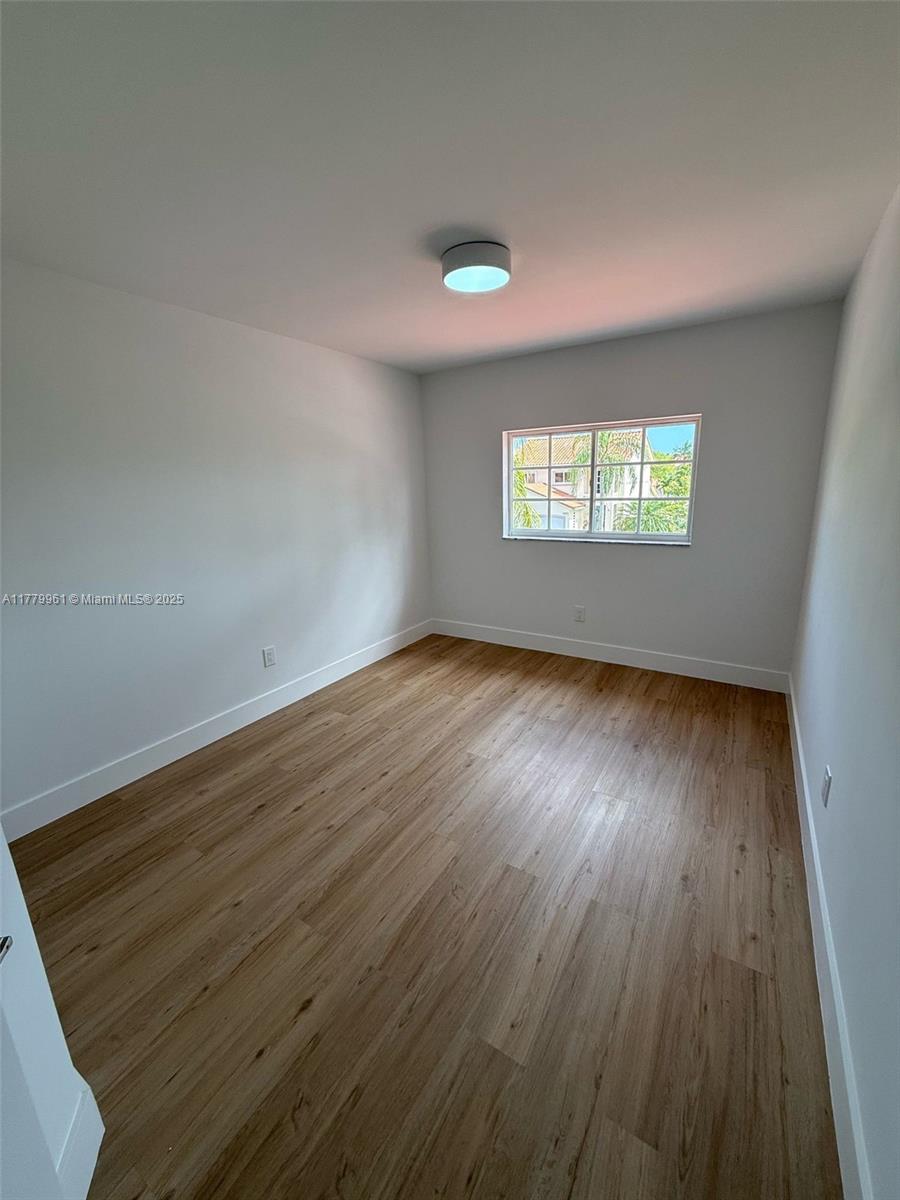 CHARLESTOWNE - Residential