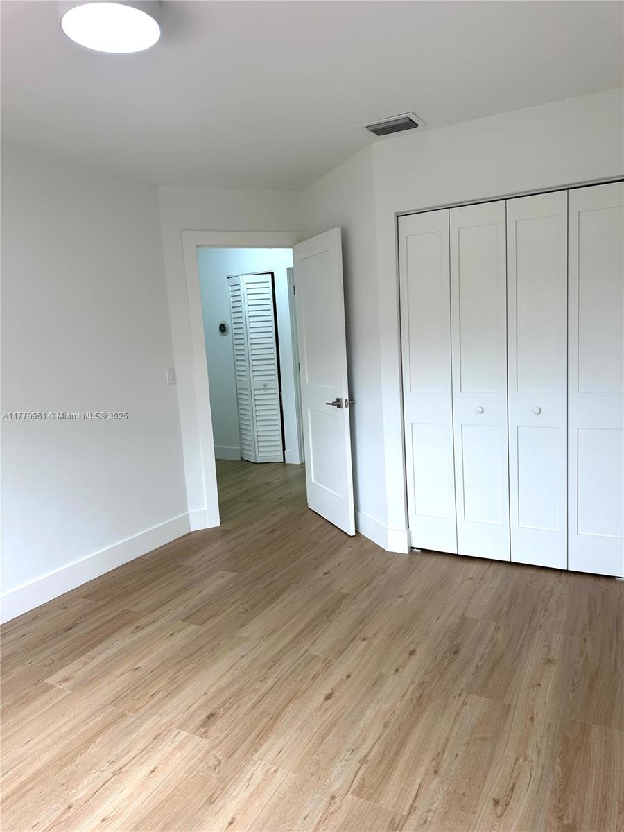 CHARLESTOWNE - Residential