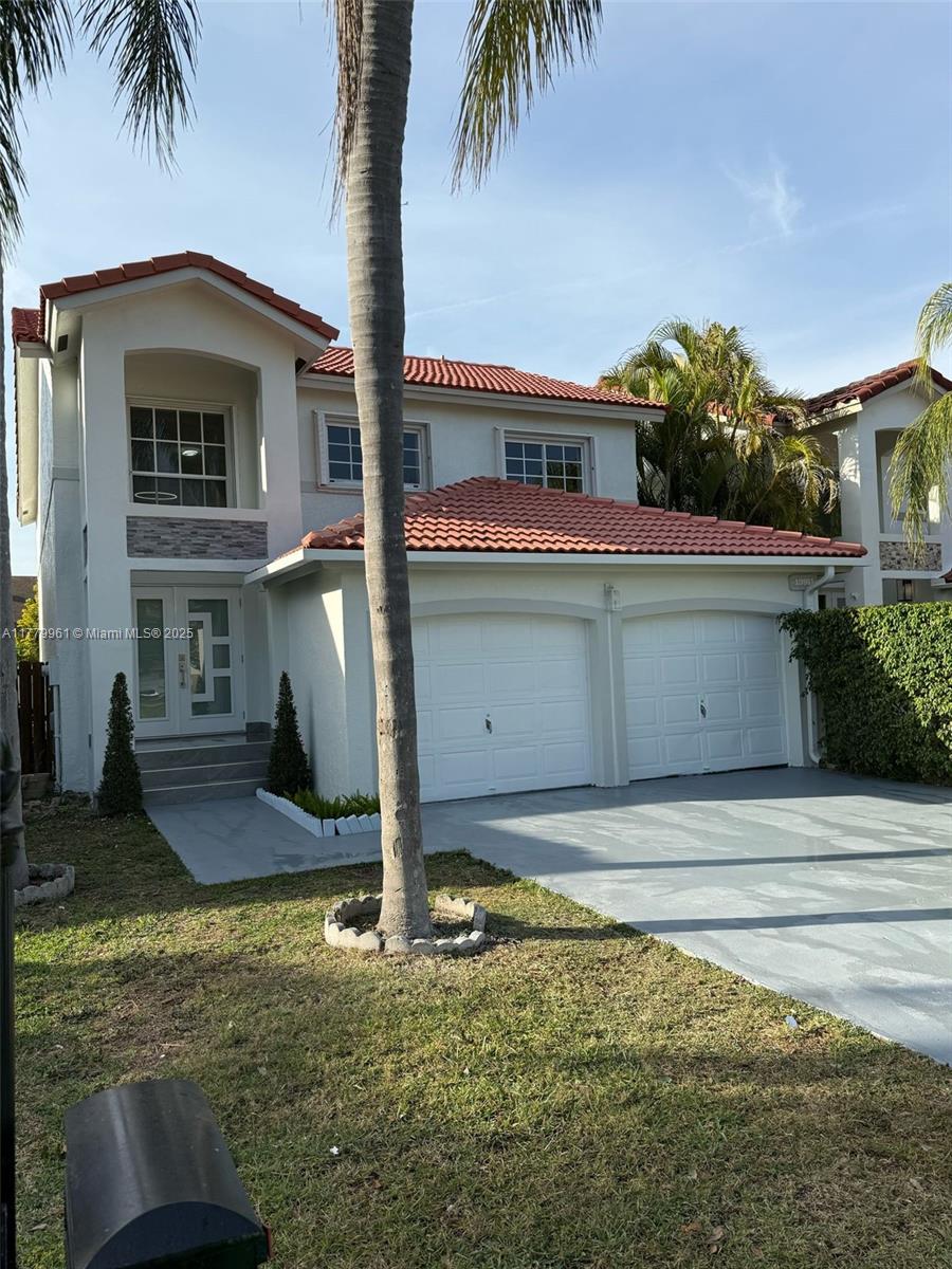 CHARLESTOWNE - Residential