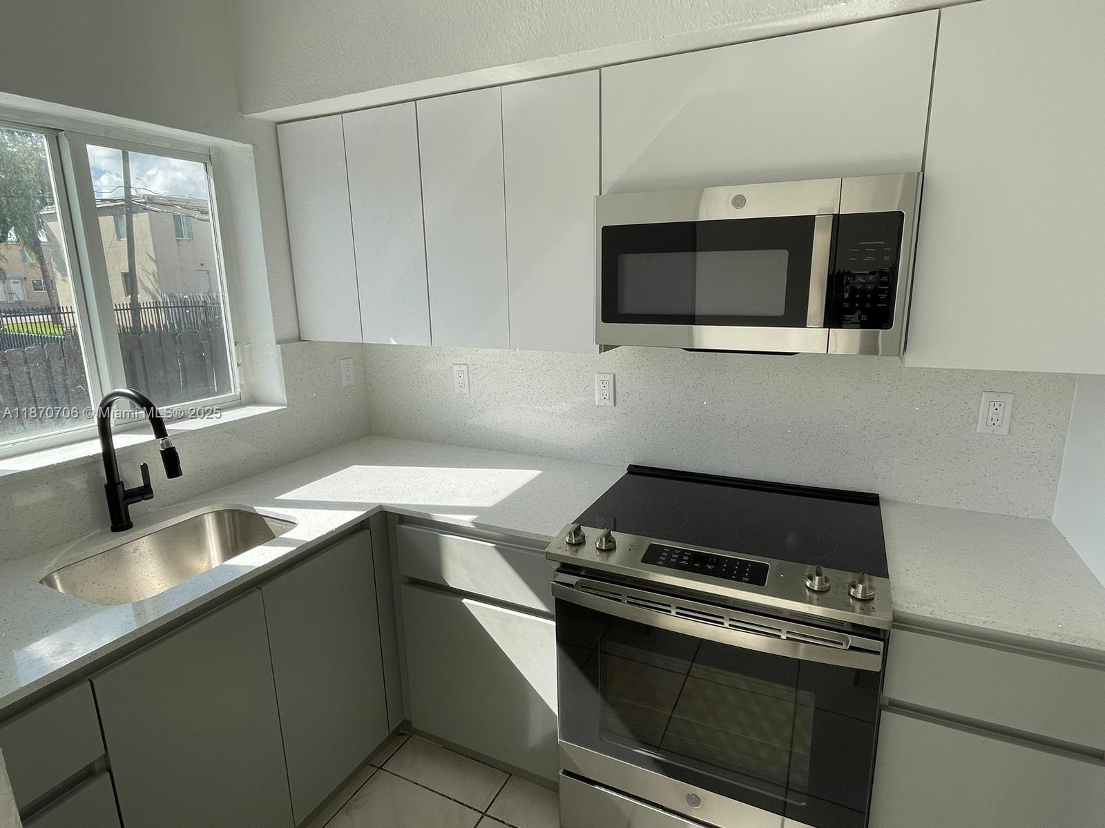 406 NW 84th Ter 406