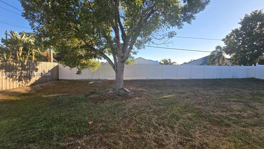 PORT SAINT LUCIE - Residential Lease