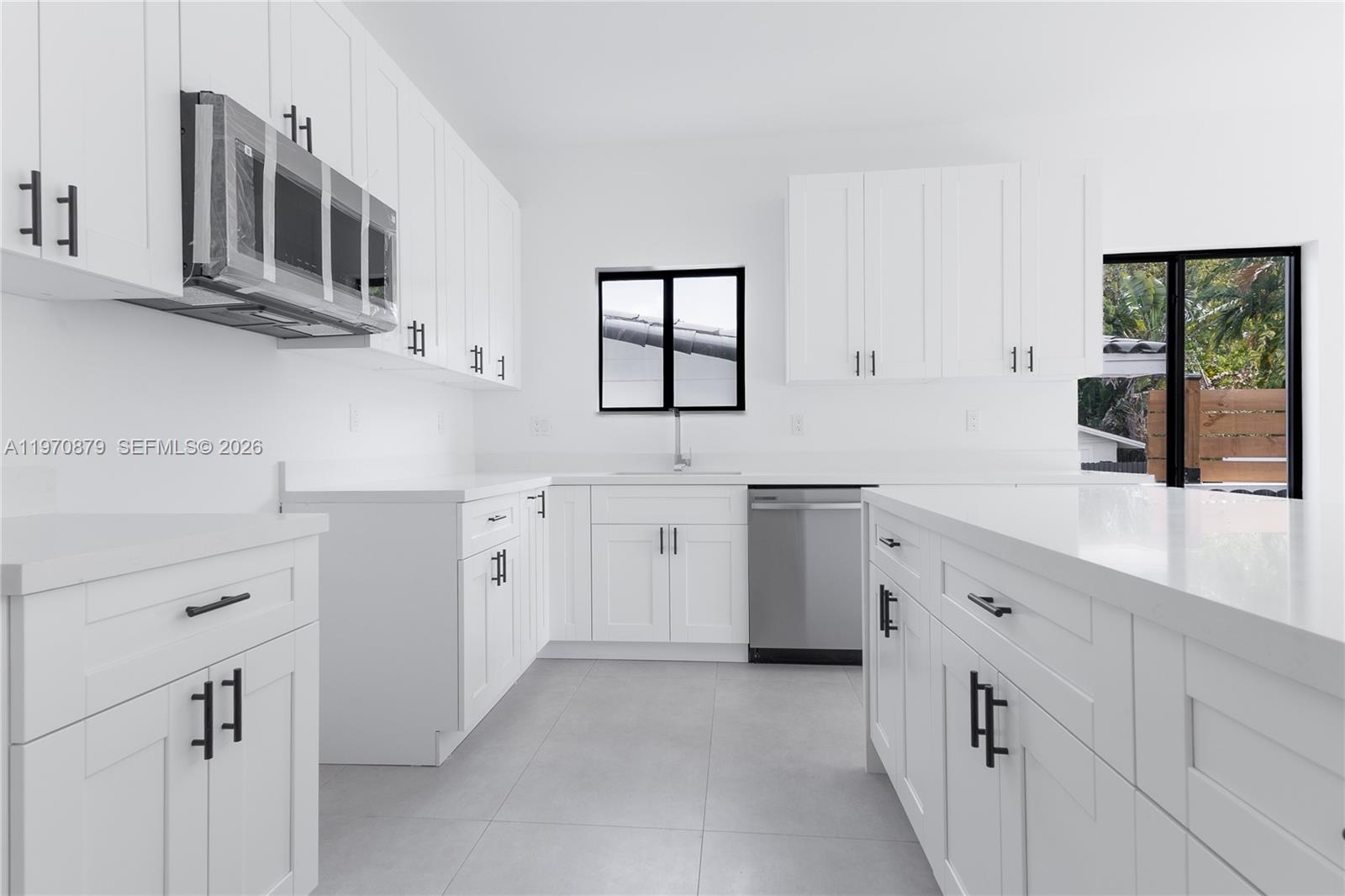 BISCAYNE SHORES UNIT NO 4 - Residential