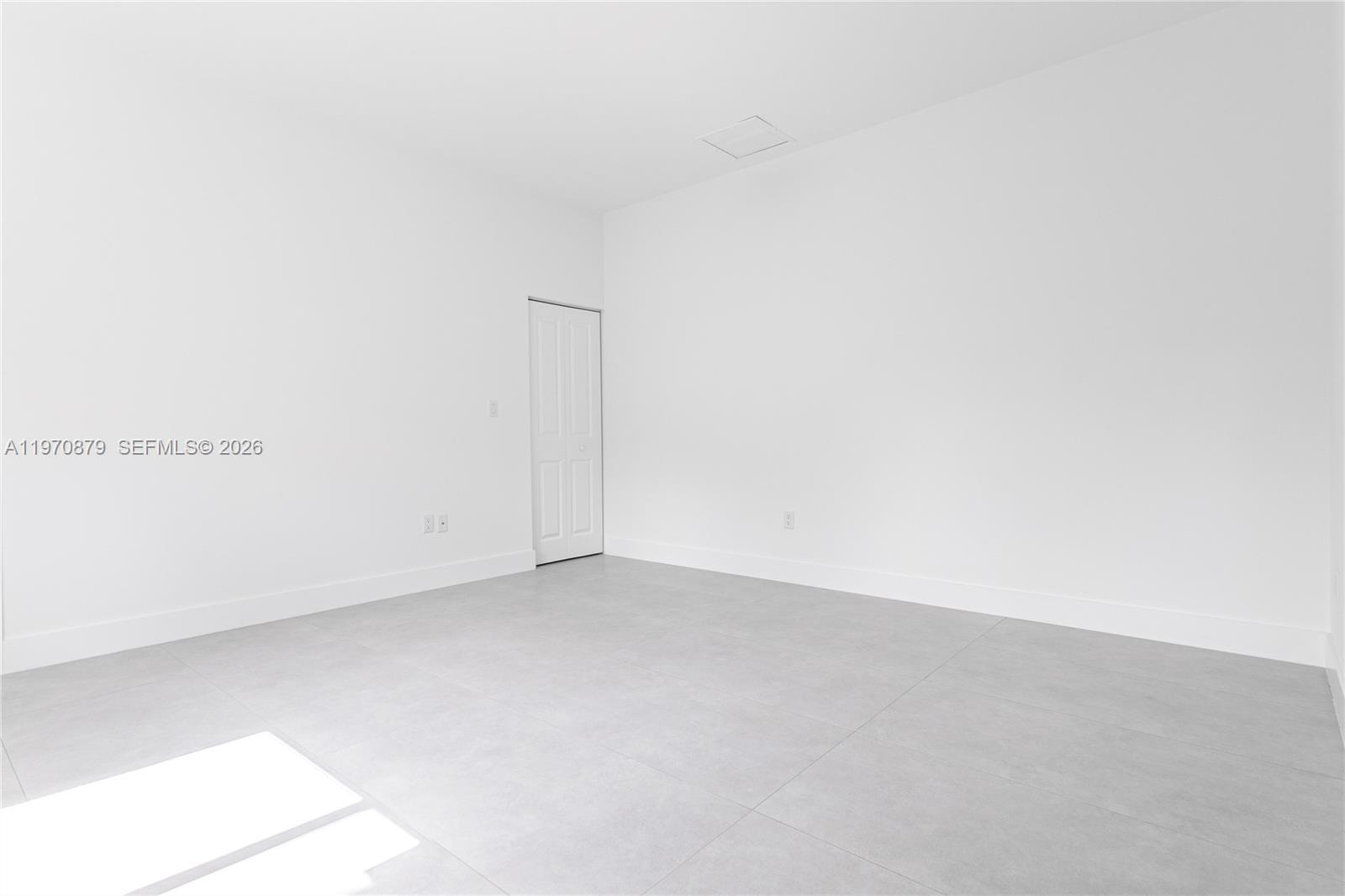 BISCAYNE SHORES UNIT NO 4 - Residential