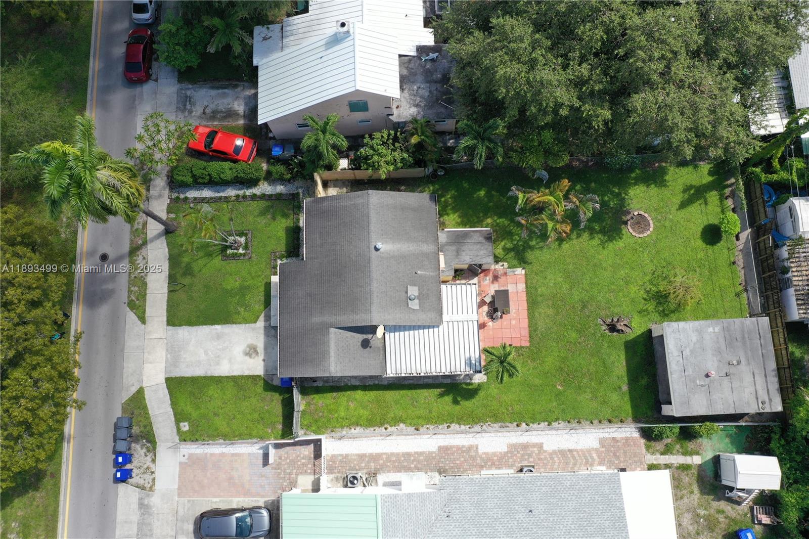 Your Next Investment or Renovation Opportunity!
This charming 2-bedroom, 1-bath mid-century home sits on a generous 0.18-acre lot in the heart of East Hollywood, just minutes from Downtown Hollywood, beaches, and major highways. With a spacious layout and solid bones, it’s ready for your personal touch.
Whether you’re looking to renovate and flip or create your forever home, this property offers plenty of potential.
Sold As-Is. All information is deemed reliable but not guaranteed; buyers should verify.