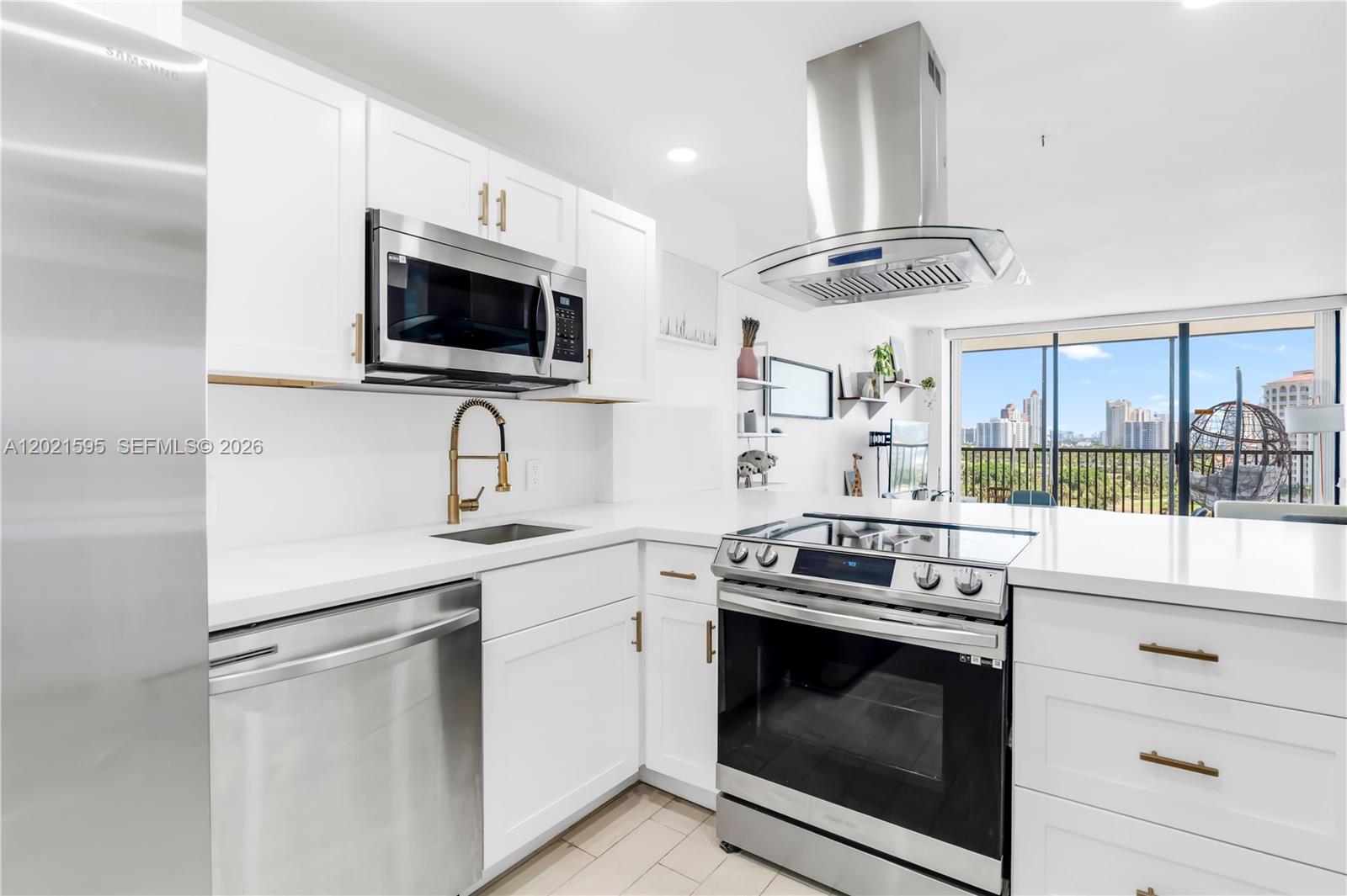 Country Club - Turnberry - Residential