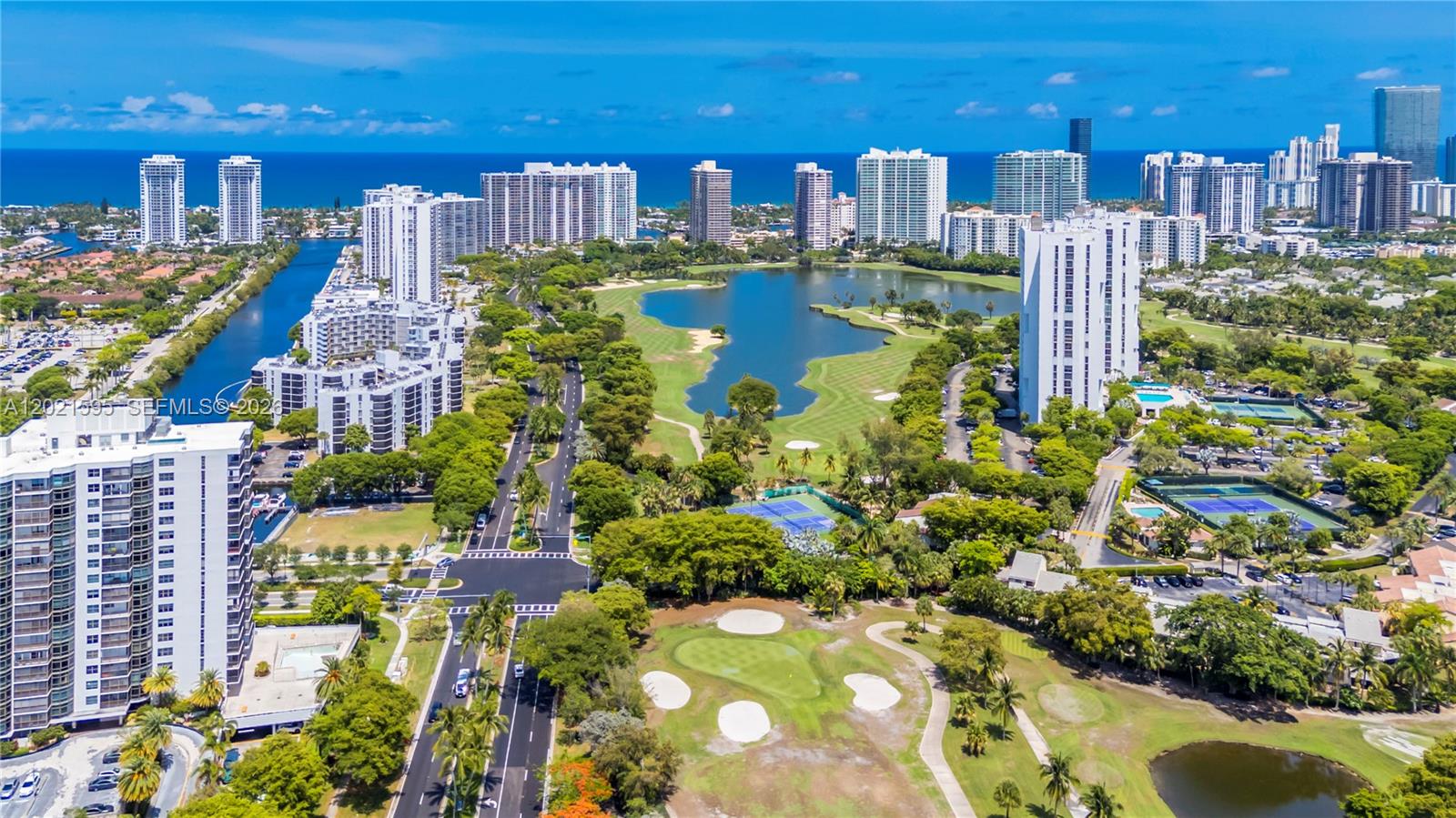 Country Club - Turnberry - Residential