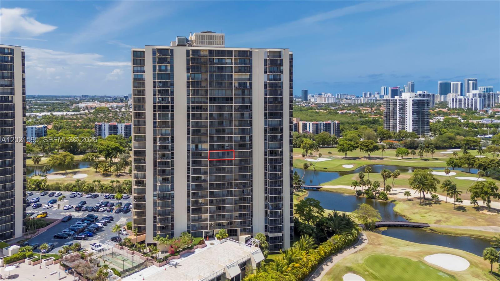 Country Club - Turnberry - Residential