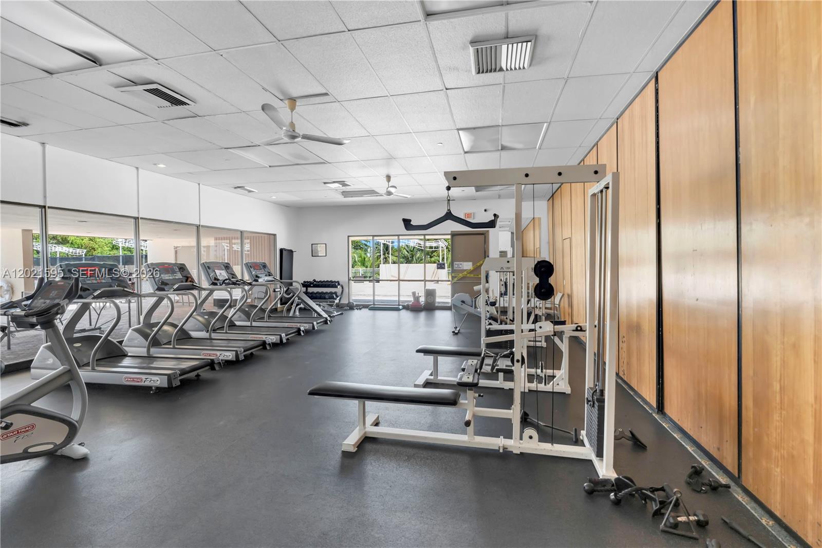 Country Club - Turnberry - Residential