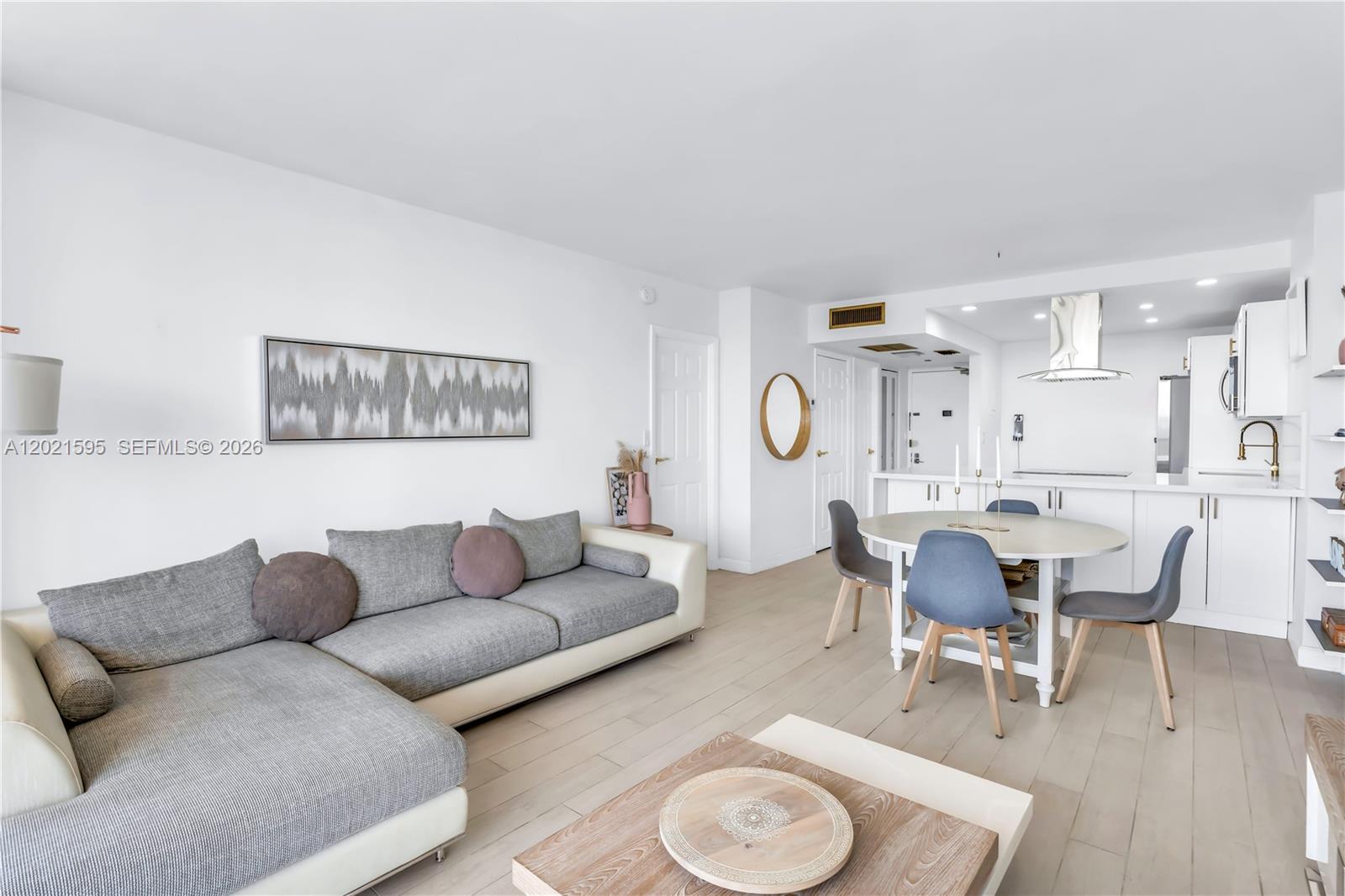 Country Club - Turnberry - Residential