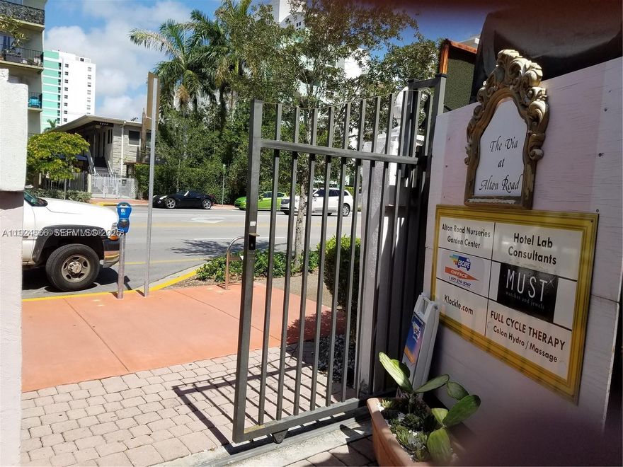 Amazing venue for Retail Cafe.  Historic Alton Road Nurseries Location with Garden Cafe.  Retail beer and wine license.  Seeking experienced operators to manage the Cafe portion.  Amazing Opportunity.