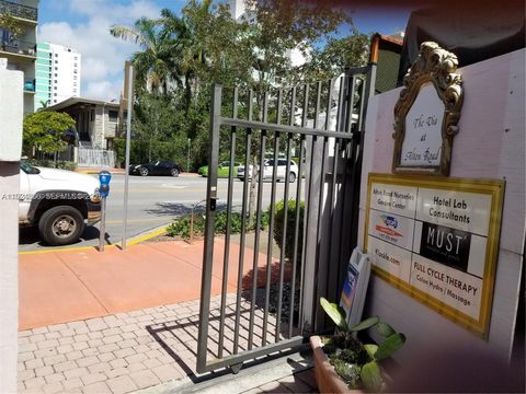 1239 Alton Rd Miami Beach FL 33139