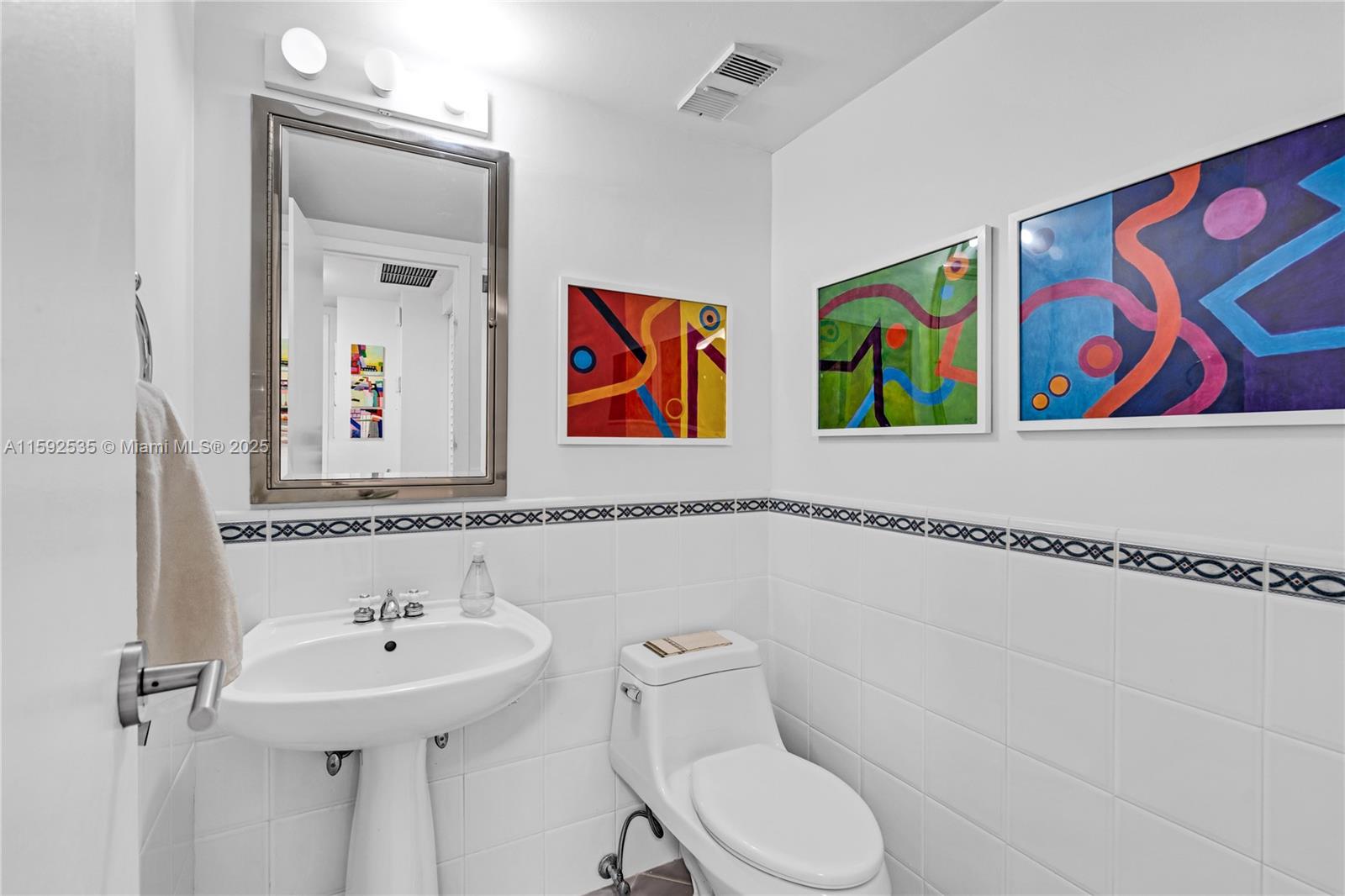 BRICKELL BAY CLUB CONDO - Residential