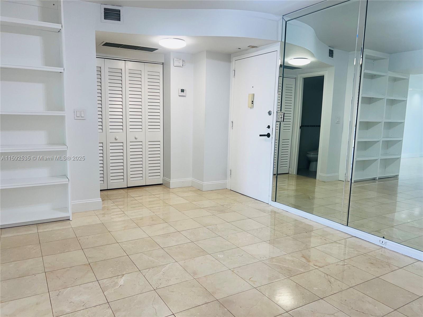 BRICKELL BAY CLUB CONDO - Residential
