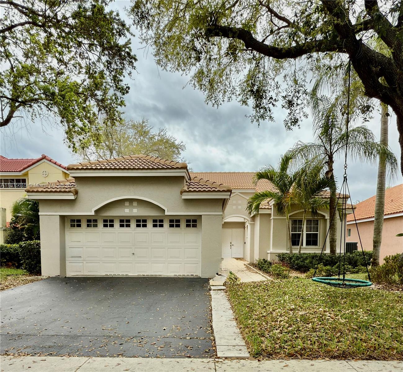 Rental Property at 1245 Seabay Rd, Weston, Broward County, Florida - Bedrooms: 3 
Bathrooms: 2  - $4,250 MO.